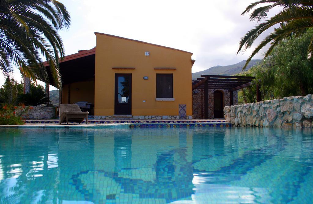 Visitsicilia Villa Cialoma Скопелло Номер фото